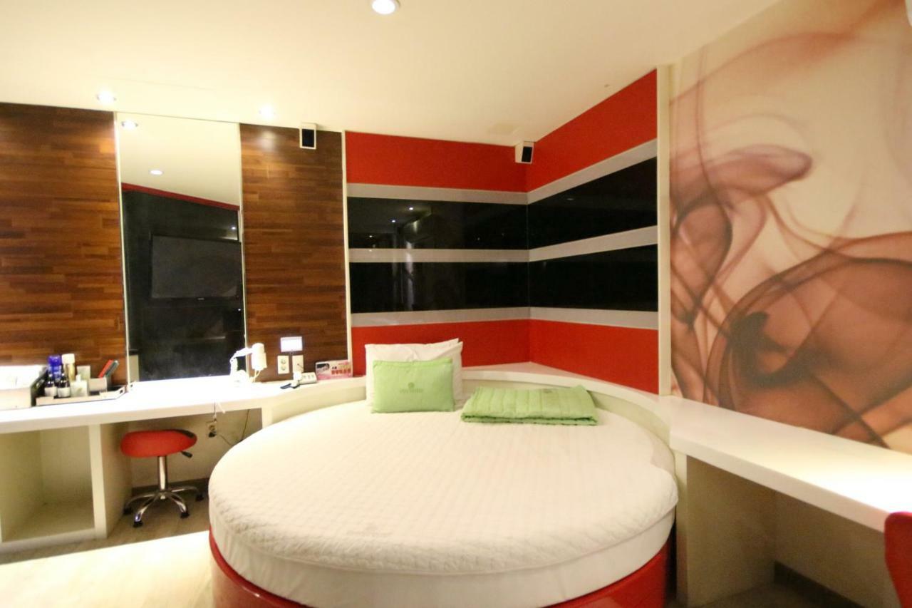 Dongrae Vov Hotel Busan Luaran gambar
