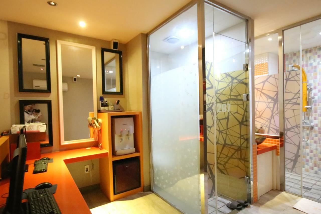 Dongrae Vov Hotel Busan Luaran gambar